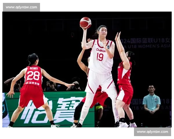 张子宇内线碾压 + 遭日本队恶意侵犯！中国女篮 3 人满分大胜